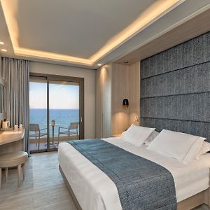 Sea View Triple Room